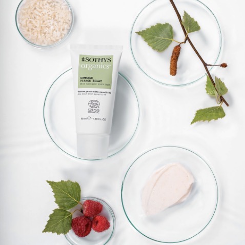 Gommage visage éclat